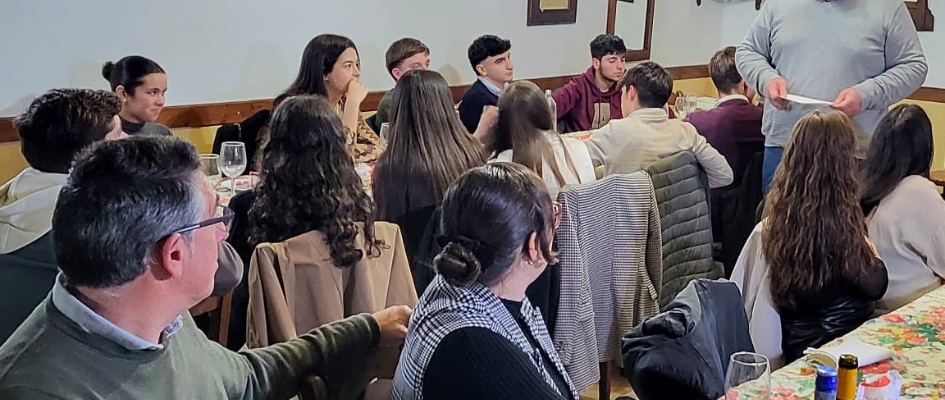 2.-TRADICIONAL CENA DE LA MAYORÍA DE EDAD