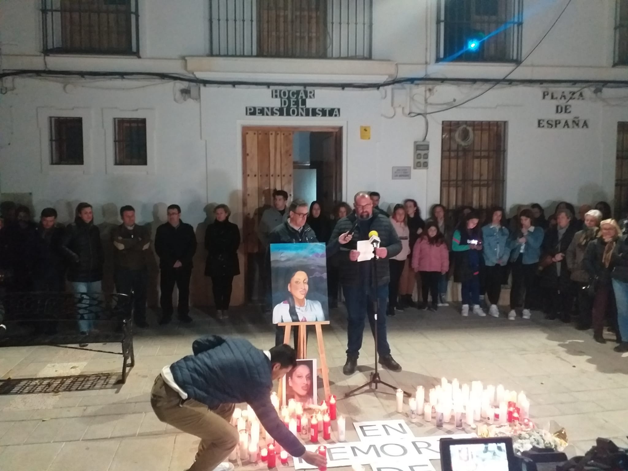 CONCENTRACIÓN EN APOYO A LA FAMILIA DE ELIA BAENA. 1 MARZO 2023