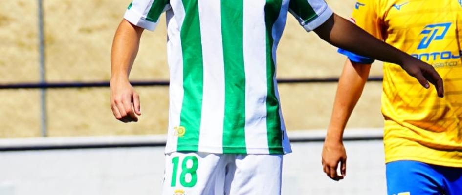 1.-MIGUEL DOMÍNGUEZ jugador del Córdoba CF en DIVISIÓN DE HONOR