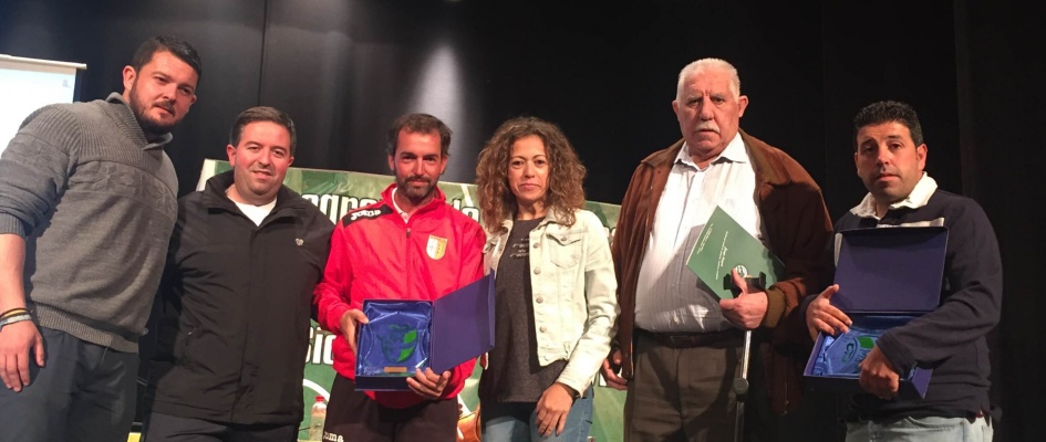 110.-ASAMBLEA_DE_ENTRENADORES_2015.JPG