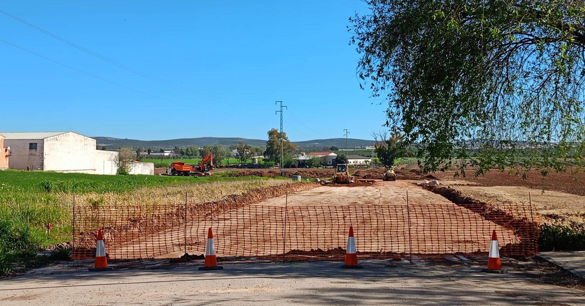 2.-REANUDACIÓN DE LAS OBRAS DE LA RONDA DE CIRCUNVALACIÓN.