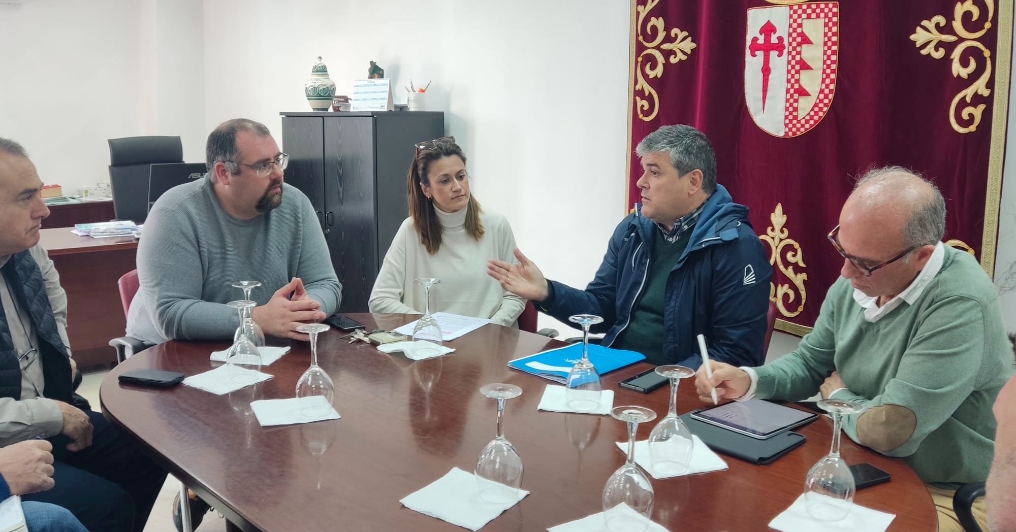 2.-REUNIÓN DE TRABAJO CON ARECIAR