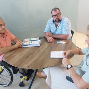 3.-COCEMFE Sevilla se reúne con varias empresas de El Rubio