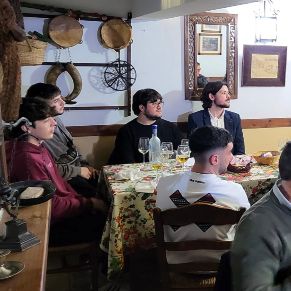 3.-TRADICIONAL CENA DE LA MAYORÍA DE EDAD