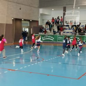 5.-La Escuela Municipal de Baloncesto de El Rubio comienza el 2025