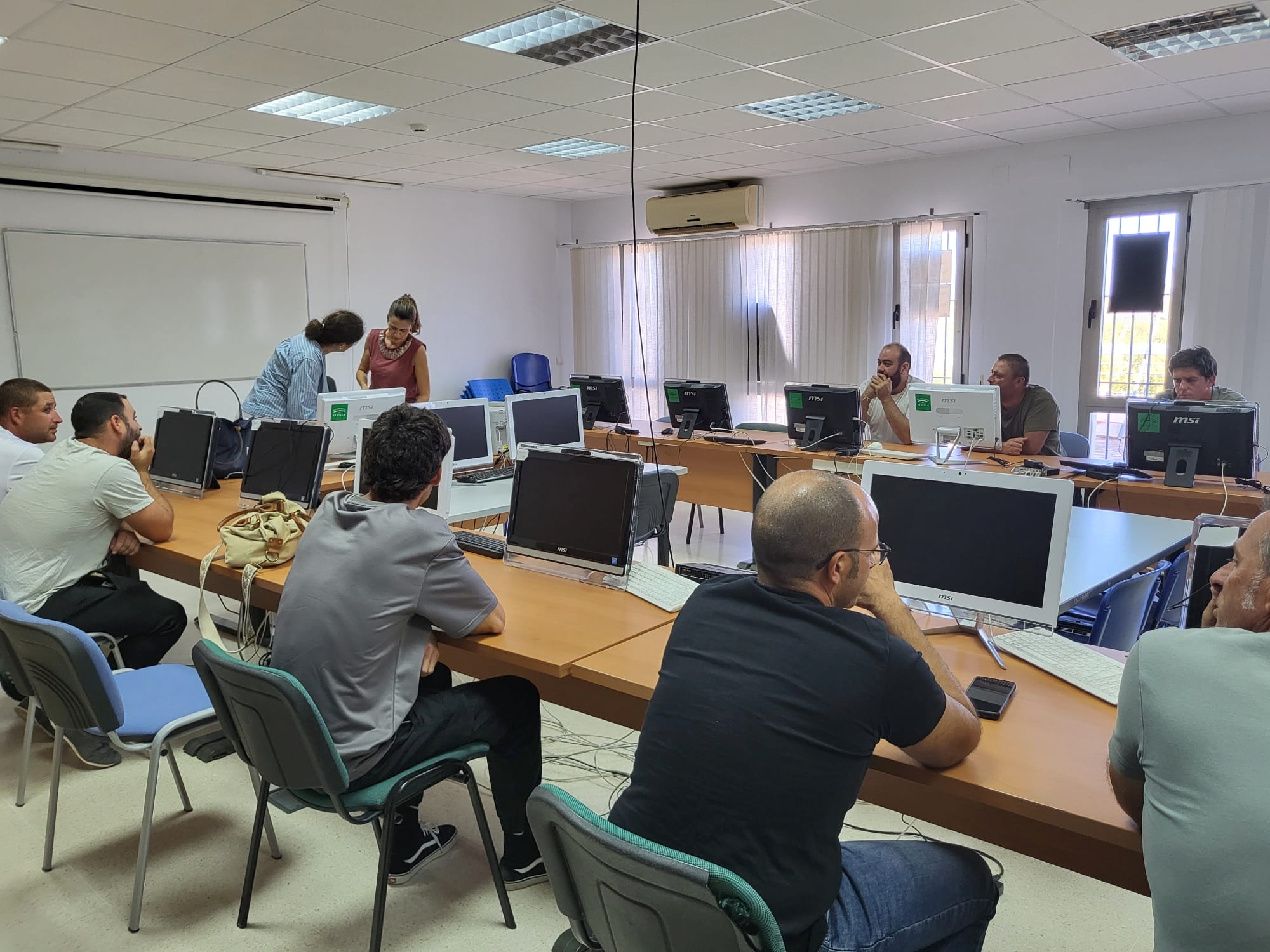 572787052_1230086772497870_1212315805672388990_n