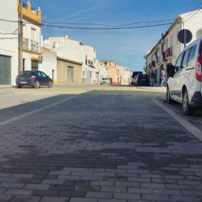6.-SE ABRE LA CIRCULACIÓN PARA VEHÍCULOS Y PEATONES EN EL TRAMO EN OBRAS DE CALLE LA RONDA