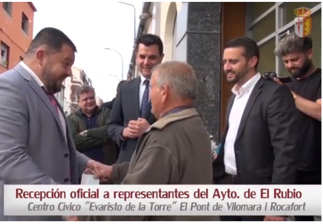 Recepción en el Pont de Vilomara (Barcelona), a representantes del ayuntamiento de El Rubio